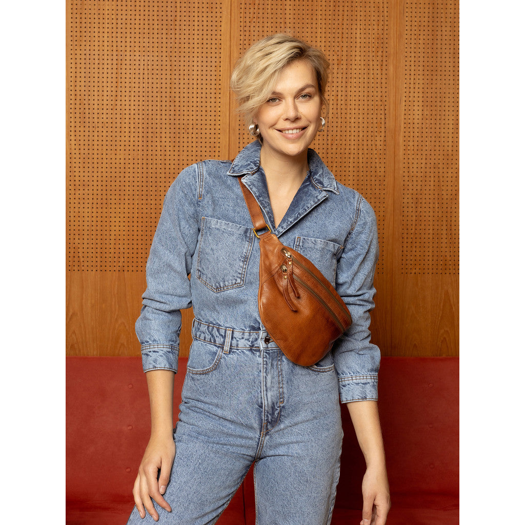 Faust urban mittistaska, walnut